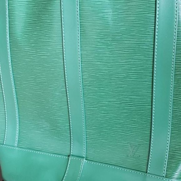 Louis Vuitton Epi Randonnee Backpack GM - Picture 6 of 7